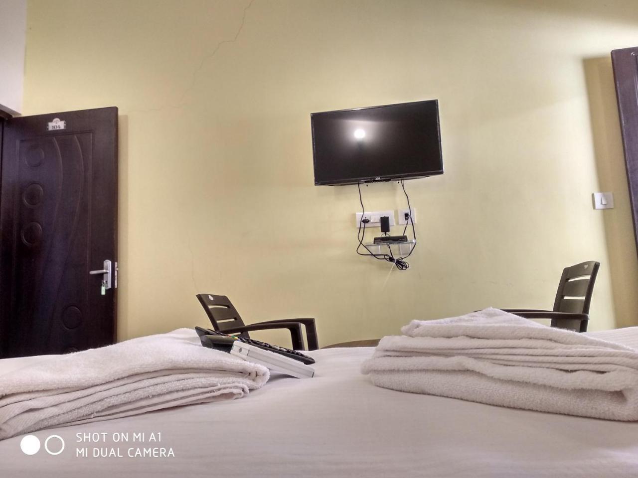 Candolim Beach Place Экстерьер фото